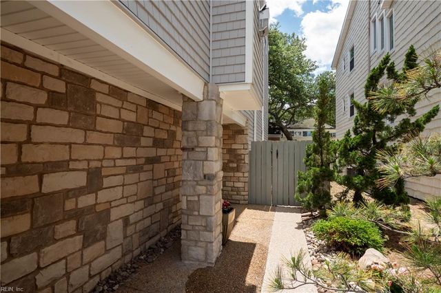 4535 Ocean View AVE, Virginia Beach, VA 23455