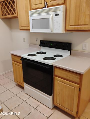 2929 W YORKSHIRE Drive 1039, Phoenix, AZ 85027