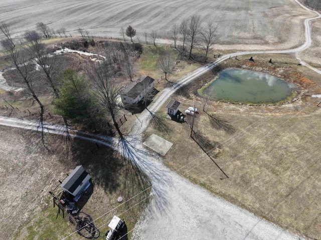 2810 E Old US 50, Bedford, IN 47421