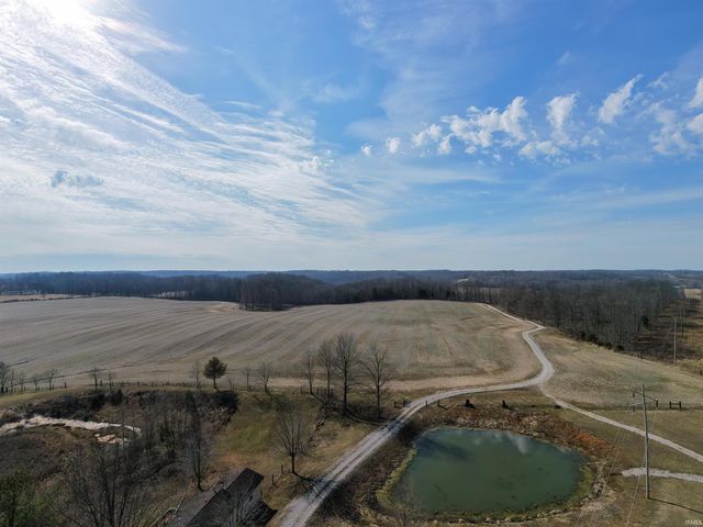 2810 E Old US 50, Bedford, IN 47421