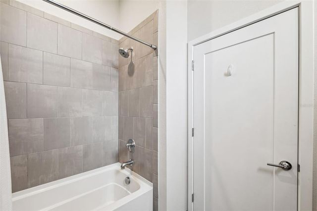 4810 W MCELROY AVENUE 2, Tampa, FL 33611