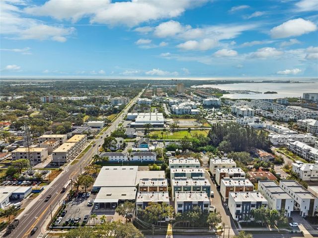 4810 W MCELROY AVENUE 2, Tampa, FL 33611