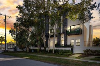 4810 W MCELROY AVENUE 2, Tampa, FL 33611