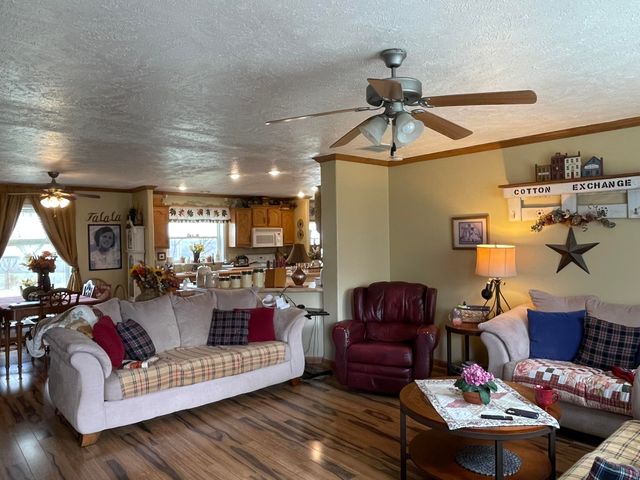 4143 W State Highway 248, Galena, MO 65656