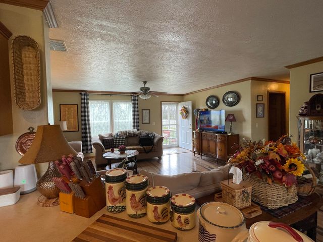 4143 W State Highway 248, Galena, MO 65656