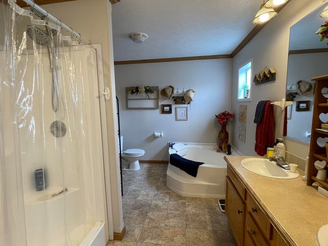 4143 W State Highway 248, Galena, MO 65656