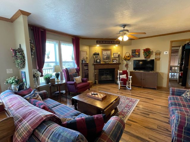 4143 W State Highway 248, Galena, MO 65656