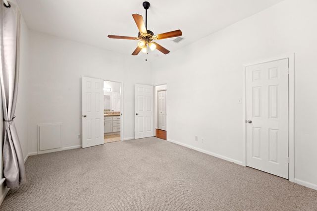 1 Wellington Lane, Sugar Land, TX 77478