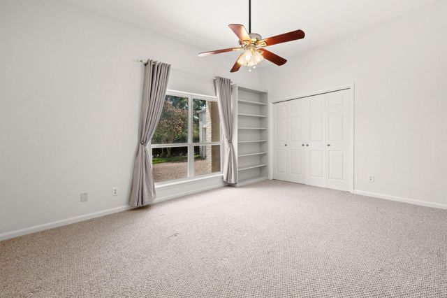 1 Wellington Lane, Sugar Land, TX 77478