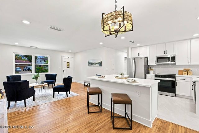 946 JORICK Court W, Jacksonville, FL 32225