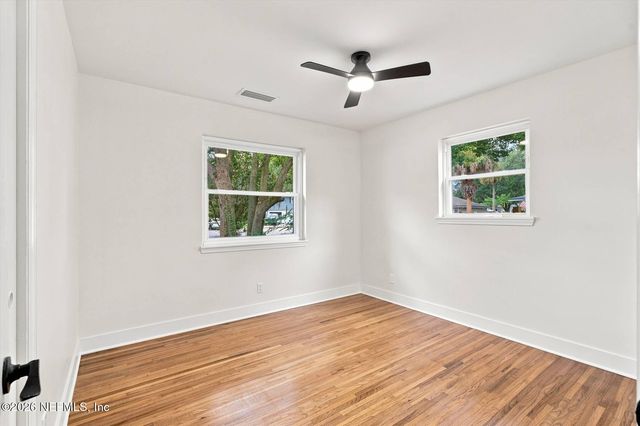 946 JORICK Court W, Jacksonville, FL 32225