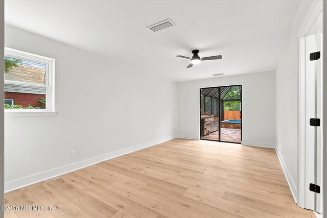 946 JORICK Court W, Jacksonville, FL 32225
