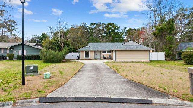 802 Knobcone Ct., Myrtle Beach, SC 29579