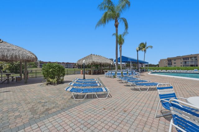 9861 Sunrise Lakes Boulevard 101, Sunrise, FL 33322