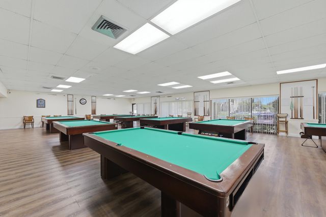 9861 Sunrise Lakes Boulevard 101, Sunrise, FL 33322