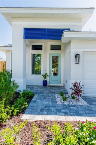 548 101st AVE, Naples, FL 34108