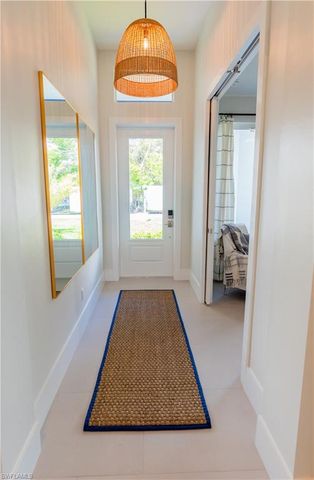 548 101st AVE, Naples, FL 34108