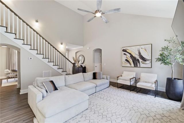 158 Medinah Drive, Winston-salem, NC 27107