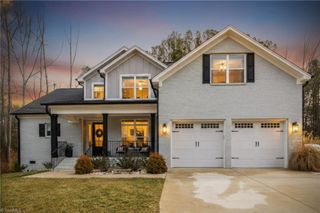 158 Medinah Drive, Winston-salem, NC 27107