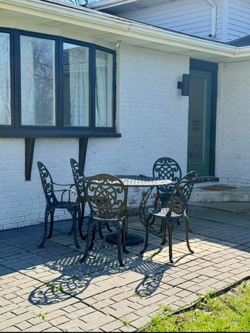 2244 Coldspring Road, Crown Point, IN 46307