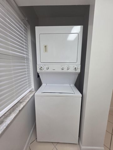 16 SW 9th Street 202, Fort Lauderdale, FL 33315