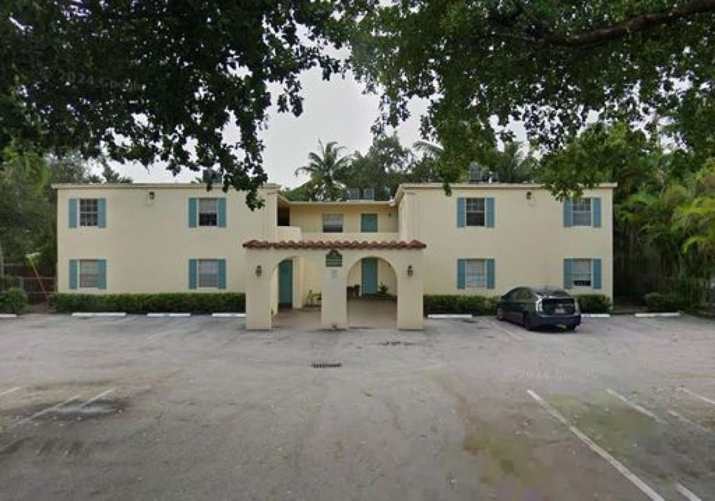 16 SW 9th Street 202, Fort Lauderdale, FL 33315