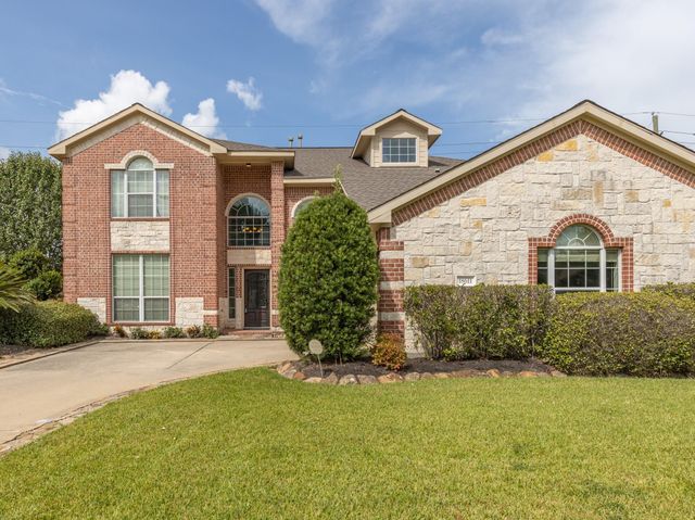 18611 Polo Meadow Drive, Humble, TX 77346
