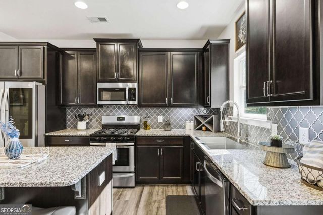 340 Orange Circle, Dawsonville, GA 30534