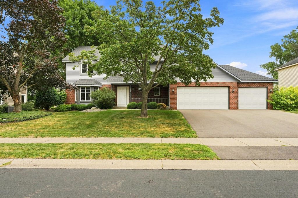 9083 Gould Road, Eden Prairie, MN 55347 — exterior
