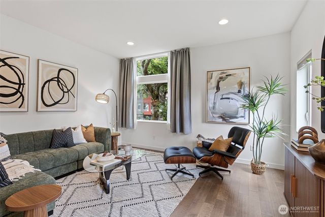 3029 Beacon Avenue S, Seattle, WA 98144