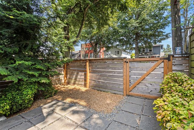 3029 Beacon Avenue S, Seattle, WA 98144