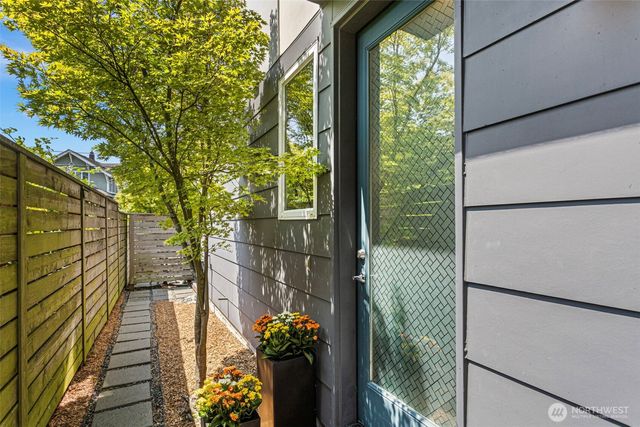 3029 Beacon Avenue S, Seattle, WA 98144