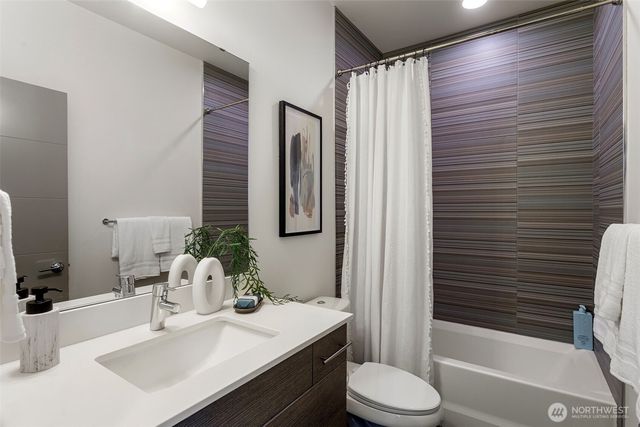 3029 Beacon Avenue S, Seattle, WA 98144