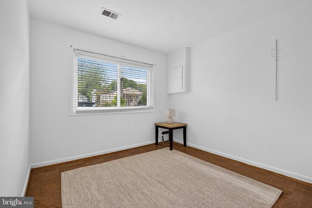 304 CEDARLEAF AVE, Capitol Heights, MD 20743