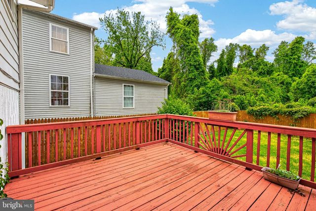 304 CEDARLEAF AVE, Capitol Heights, MD 20743