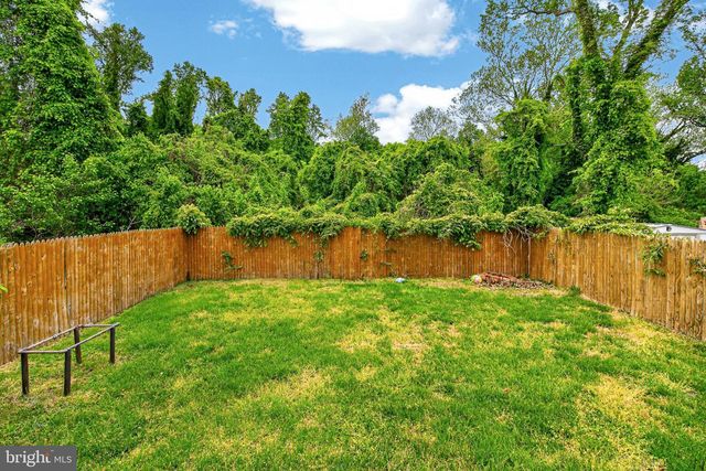 304 CEDARLEAF AVE, Capitol Heights, MD 20743