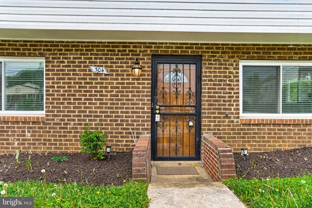 304 CEDARLEAF AVE, Capitol Heights, MD 20743