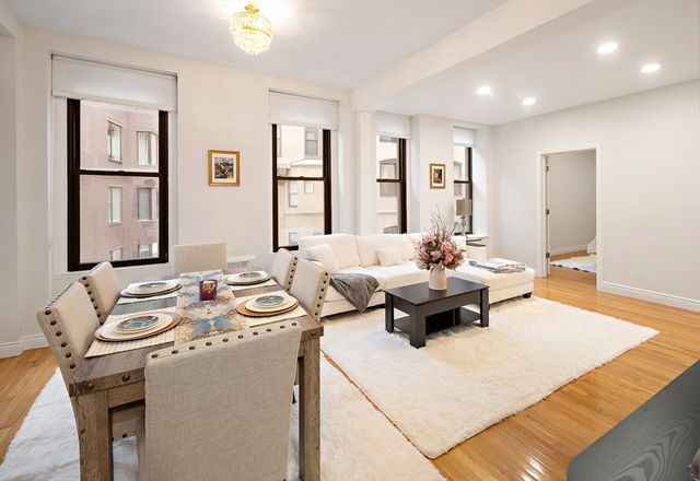 4 Charlesgate E 201, Boston, MA 02215