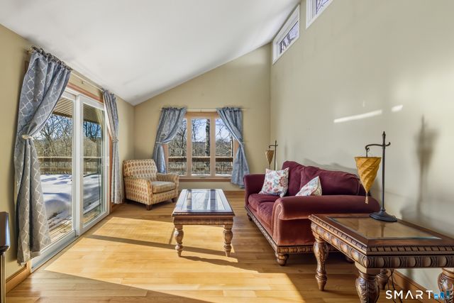 16 Merrywood Lane, East Lyme, CT 06333