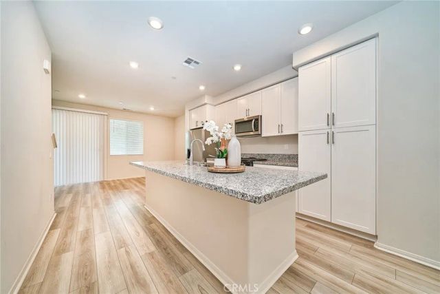 1672 Cayton, West Covina, CA 91790