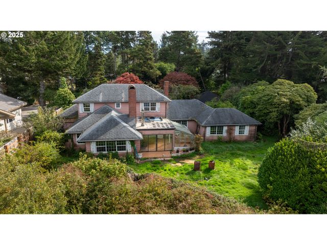 91281 CAPE ARAGO Hwy, Coos Bay, OR 97420