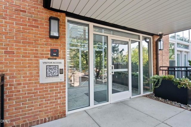 200 S Dawson Street 111, Raleigh, NC 27601