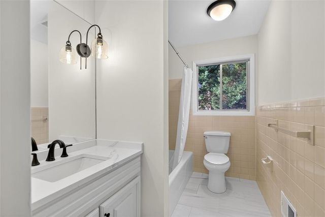 4254 Smithsonia Court, Tucker, GA 30084