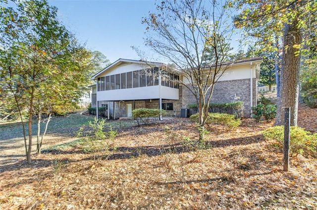 4254 Smithsonia Court, Tucker, GA 30084