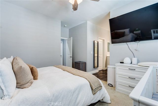 625 Savi Drive 102, Corona, CA 92878