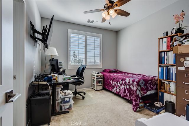 625 Savi Drive 102, Corona, CA 92878