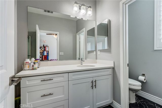 625 Savi Drive 102, Corona, CA 92878
