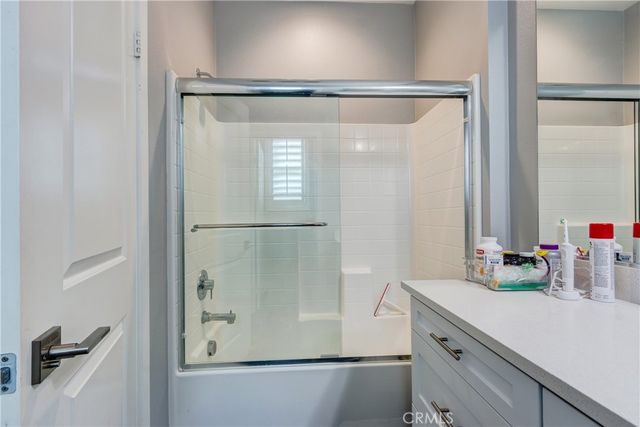 625 Savi Drive 102, Corona, CA 92878