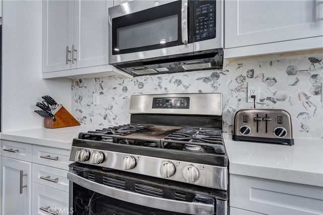 625 Savi Drive 102, Corona, CA 92878