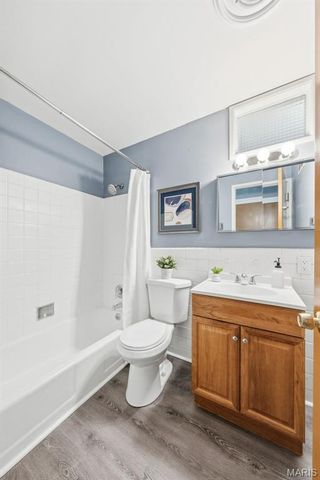 2100 Argo Drive, Florissant, MO 63031